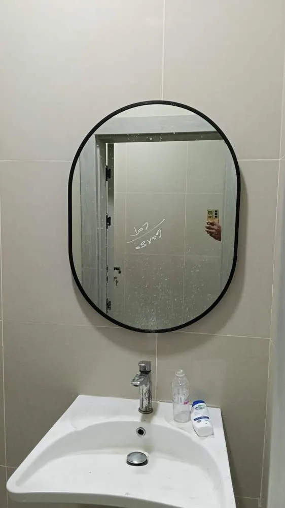 المرايات من أعمال الخبراء للزجاج