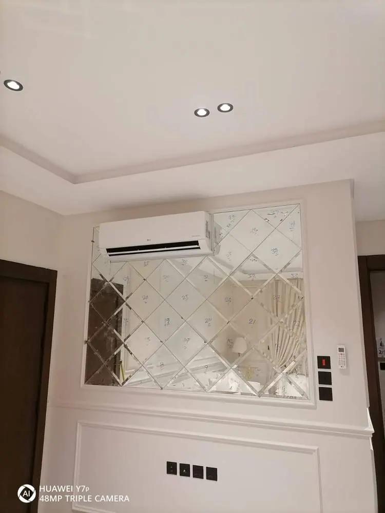 المرايات من أعمال الخبراء للزجاج